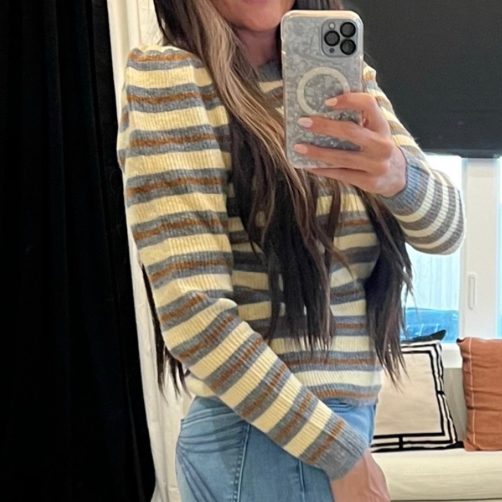 Treasure and Bond sz small sweater Nordstrom